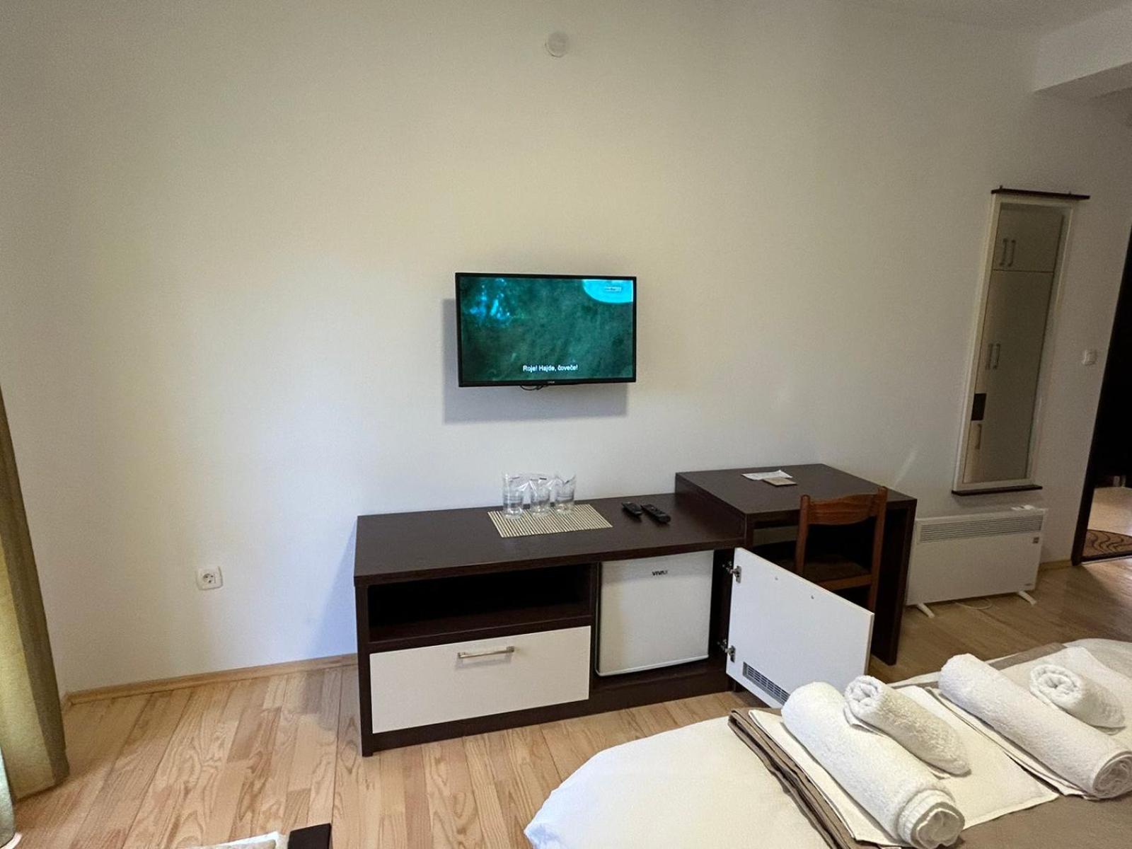 Vignjista Hotel Plužine Eksteriør billede